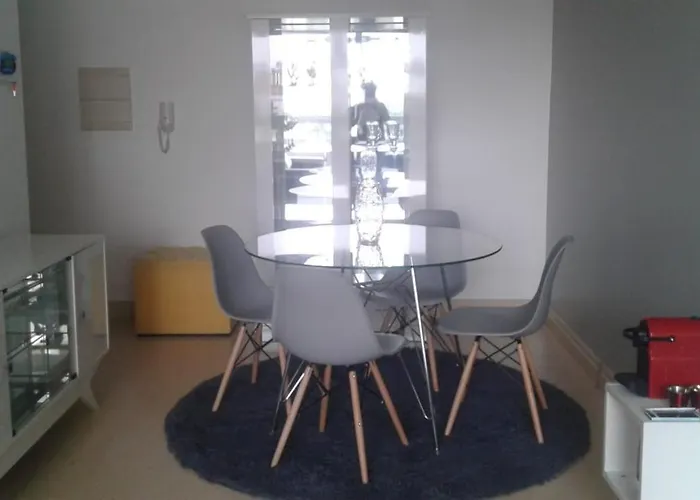 Andy Apto Menino Deus/cidade Baixa/orla
